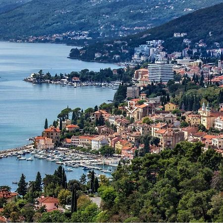 Apartments Matacin With Sea View Опатия Экстерьер фото