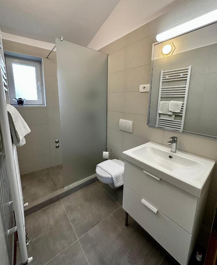 Apartments Matacin With Sea View Опатия Экстерьер фото